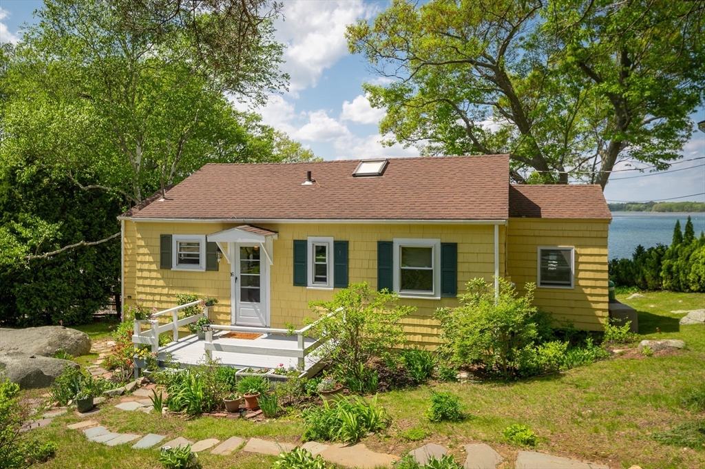 16 Tidal Cove Way Gloucester, MA 01930 - Photo 5 of 31