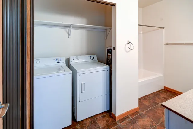 $289,500 | 5198 Sassafras Drive, Unit 311, Fitchburg, WI 53711