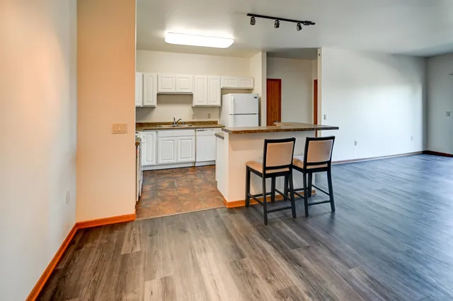 $289,500 | 5198 Sassafras Drive, Unit 311, Fitchburg, WI 53711