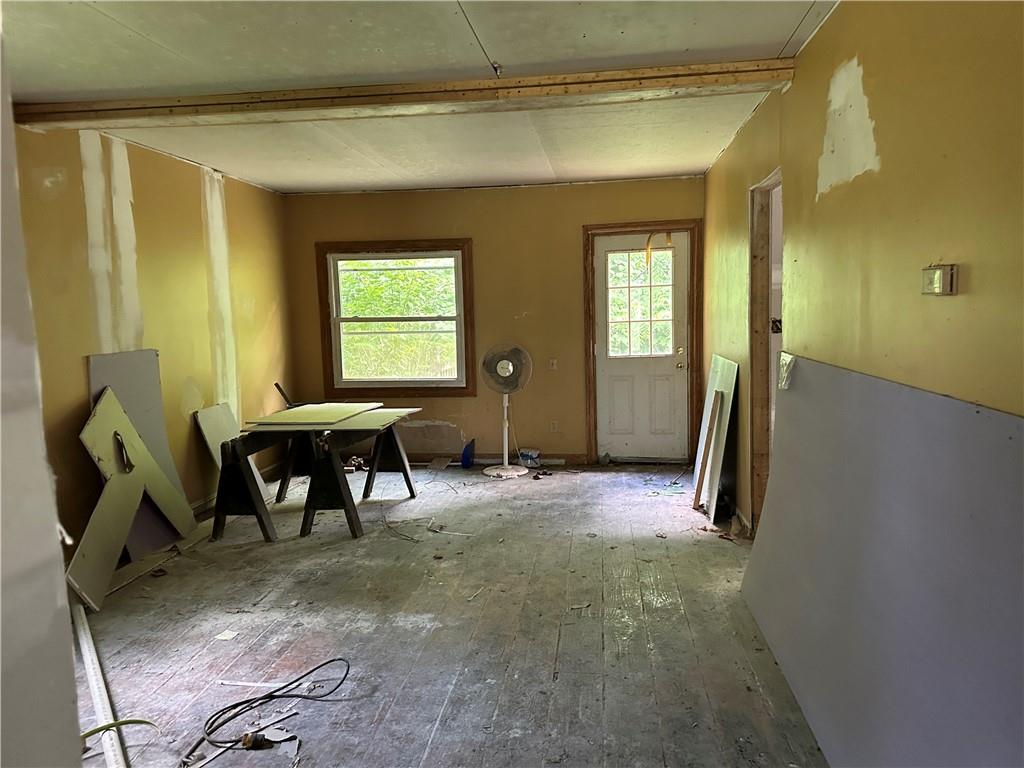 578 Mercer Road Butler, PA 16001 - Photo 7 of 16 Gallery Image 7