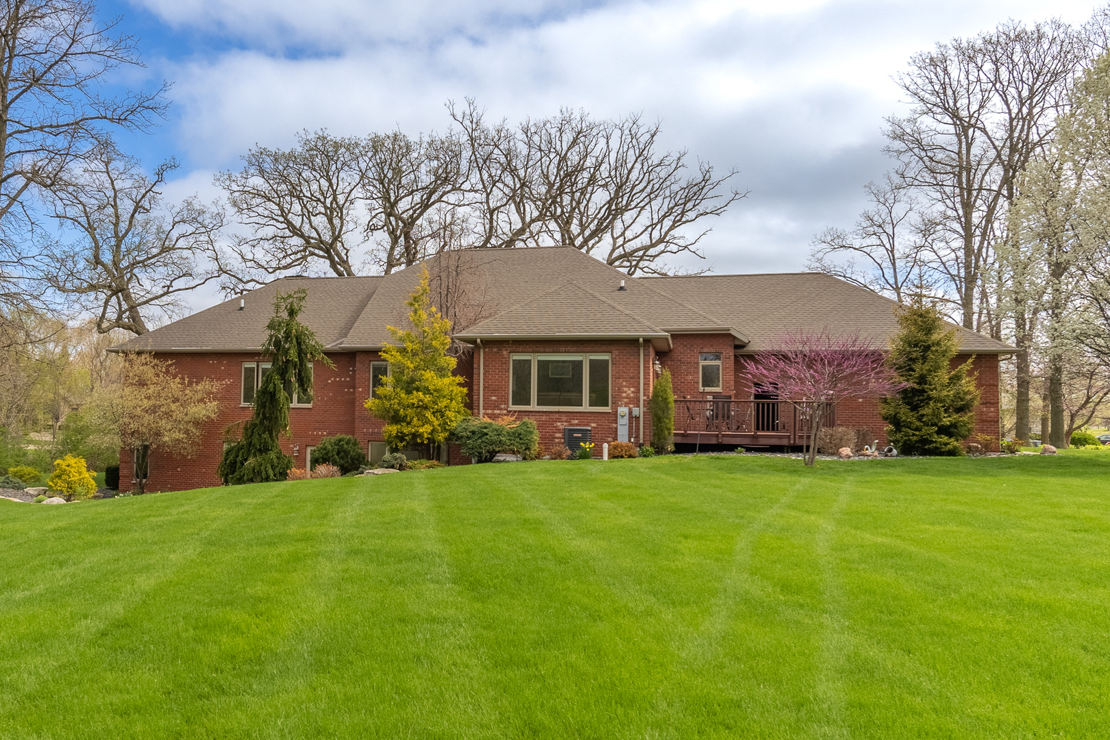 41 Oak Ridge Drive LaSalle, IL 61301 - Photo 34 of 38 a view of a house with a big yard and large trees