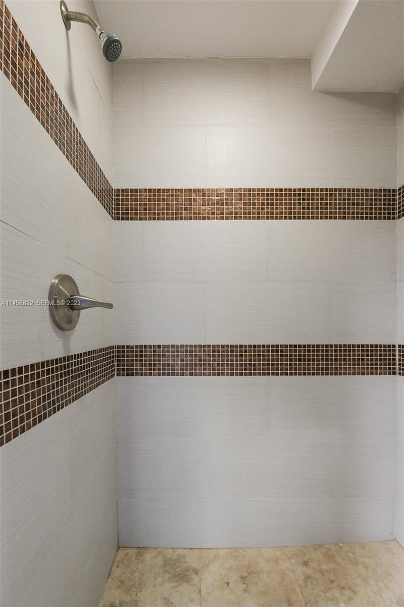 6001 Northwest 66th Terrace Tamarac, FL 33321 - Photo 23 of 34