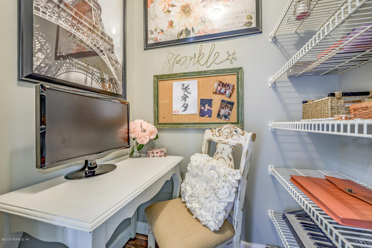 17525 Eagle Bend Boulevard Jacksonville, FL 32226 - Photo 20 of 49 a living room with furniture