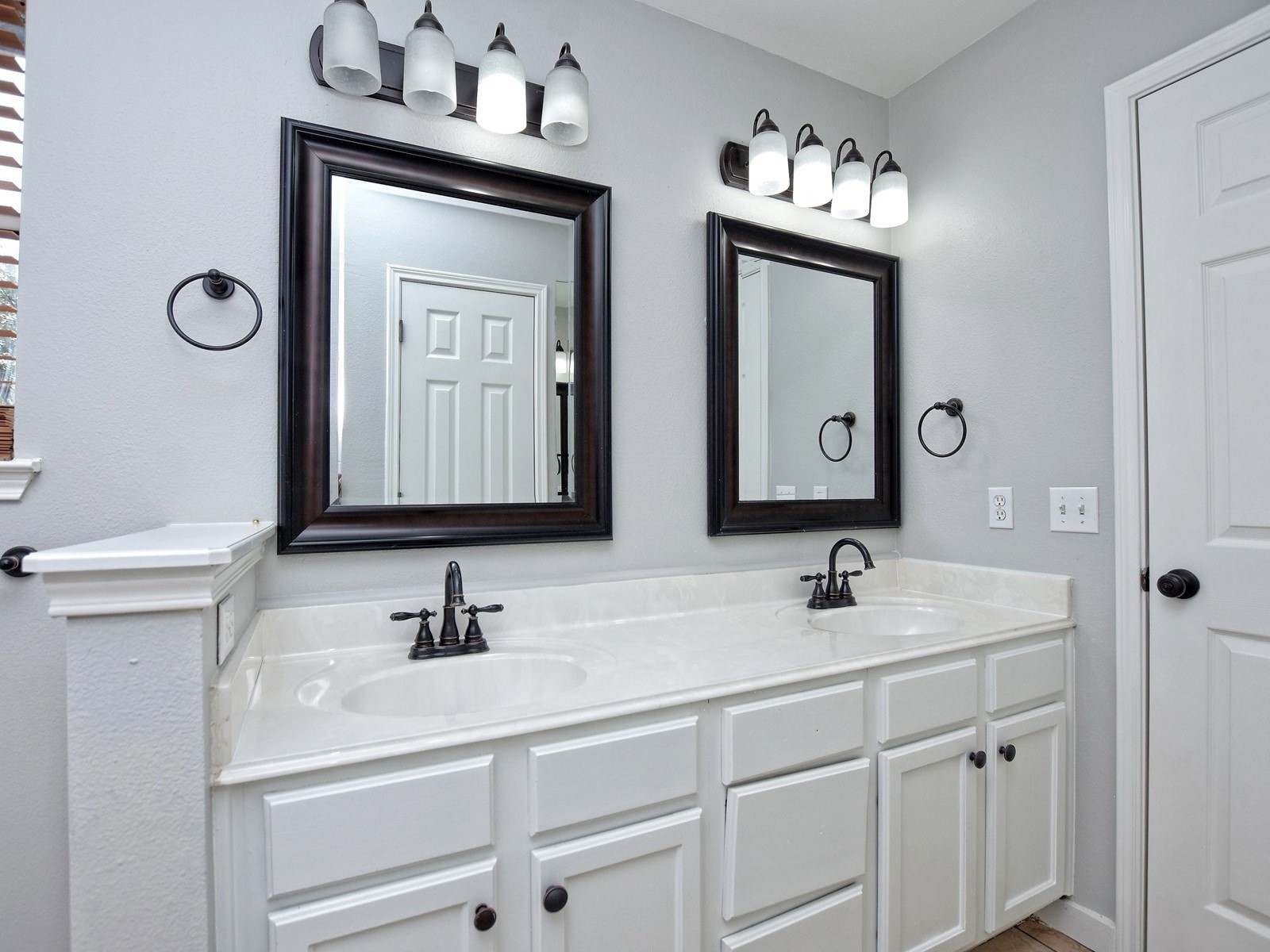 806 Red River Lane Leander, TX 78641 - Photo 17 of 27