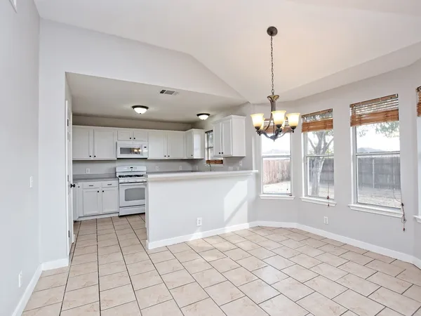 $1,995 | 806 Red River Lane, Leander, TX 78641