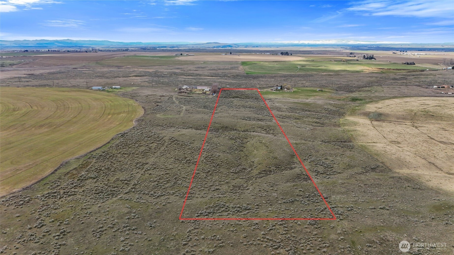 9051 Southeast Se Road Warden, WA 98857 - Photo 7 of 15 a view of an ocean