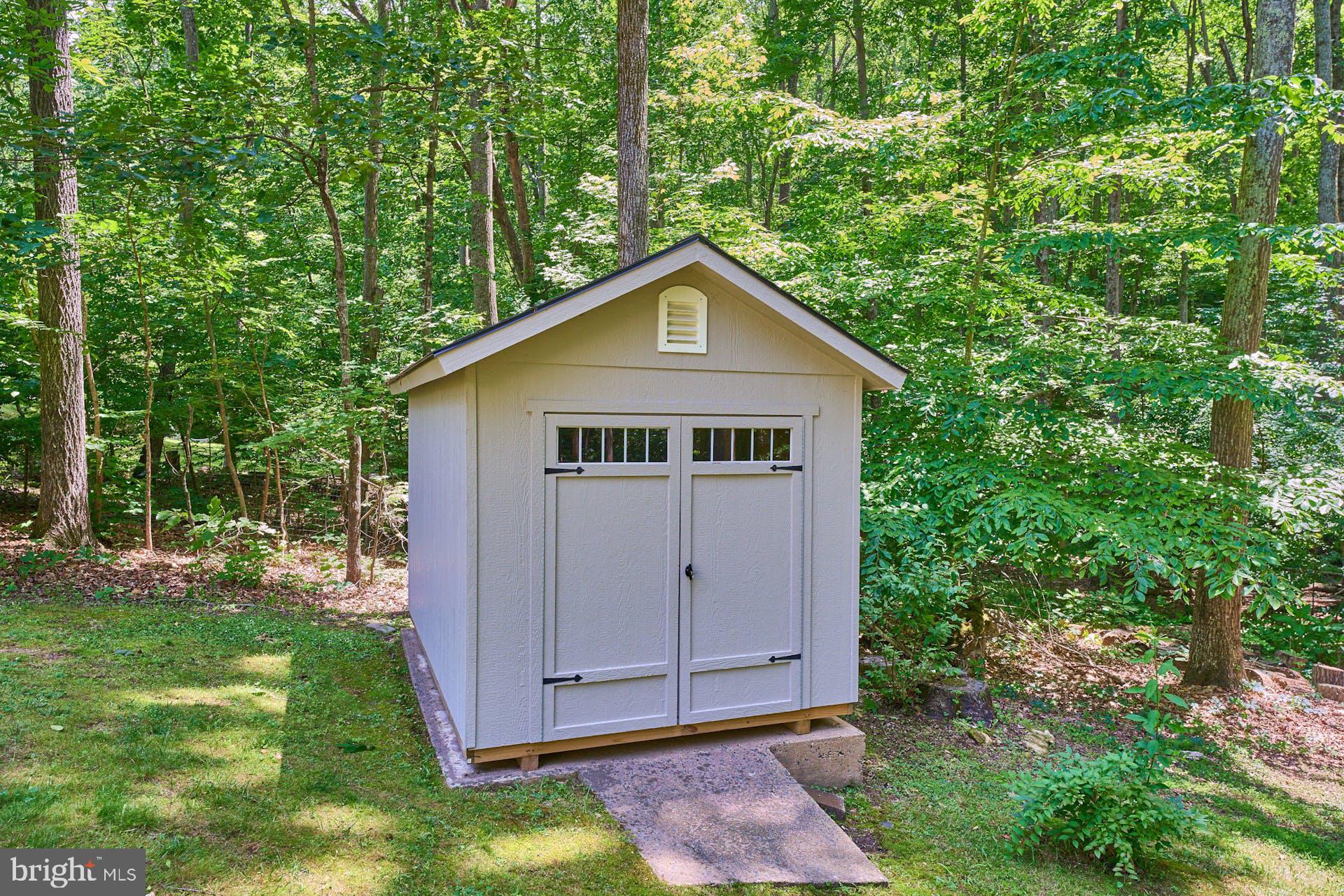 8072 Stillbrooke Road Manassas, VA 20112 - Photo 54 of 69 Backyard Shed