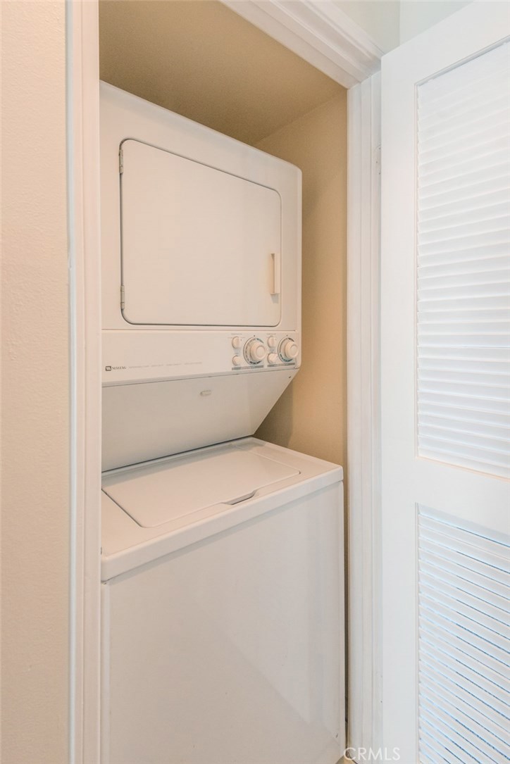 200 Pacific Coast Highway, Unit 314 Huntington Beach, CA 92648 - Photo 16 of 26 a view of washer and dryer
