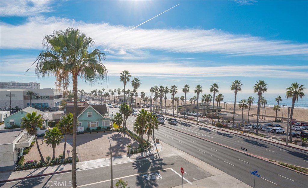 200 Pacific Coast Highway, Unit 314 Huntington Beach, CA 92648 - Photo 25 of 26 a view of a city