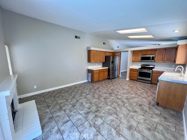 39879 Osprey Road Murrieta, CA 92562 - Photo 15 of 38 a room with furniture and a flat screen tv