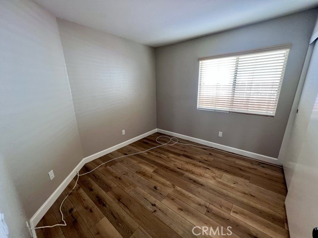 39879 Osprey Road Murrieta, CA 92562 - Photo 21 of 38 a room with a bed