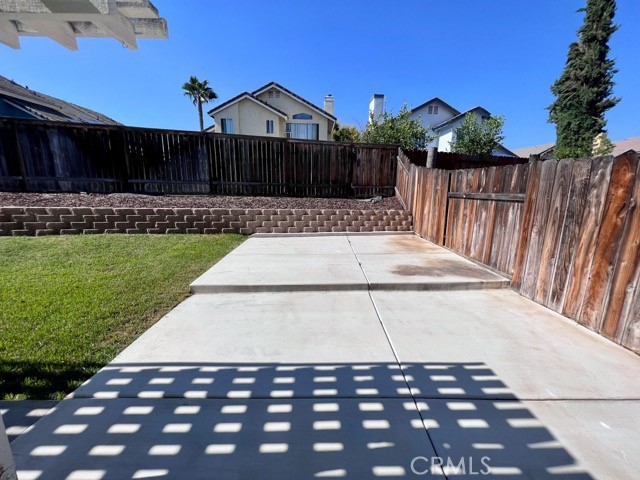 39879 Osprey Road Murrieta, CA 92562 - Photo 37 of 38 a view of a backyard with a garden