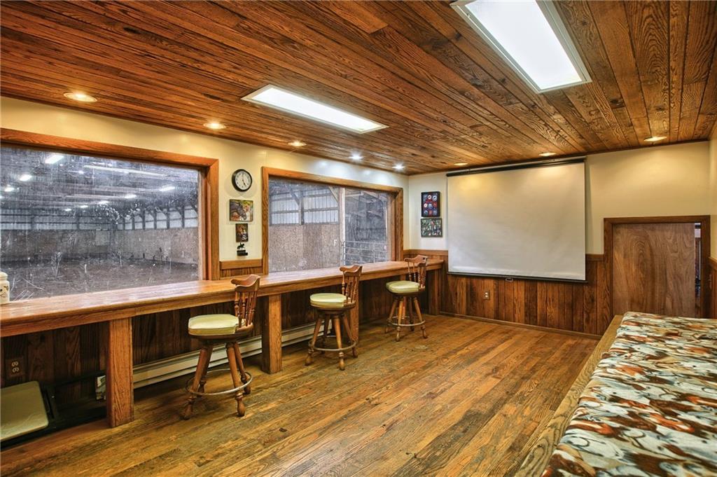 1000 Tray Road Irwin, PA 15642 - Photo 11 of 23 Gallery Image 11