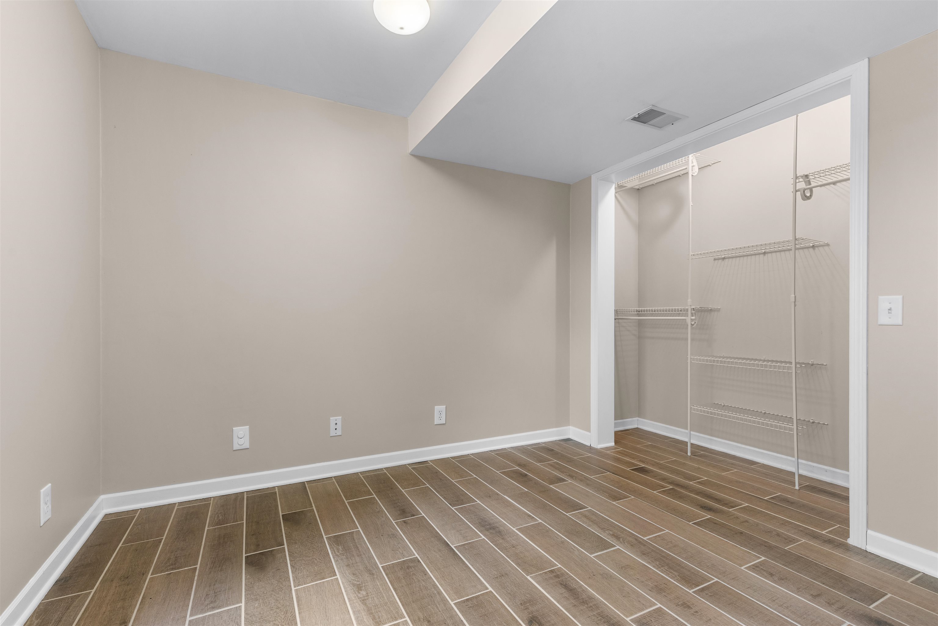 607 South 6th Street Oregon, IL 61061 - Photo 20 of 23 a view of an empty room