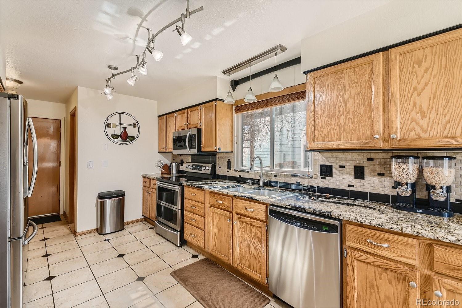 10299 Garrison Street Westminster, CO 80021 - Photo 10 of 28