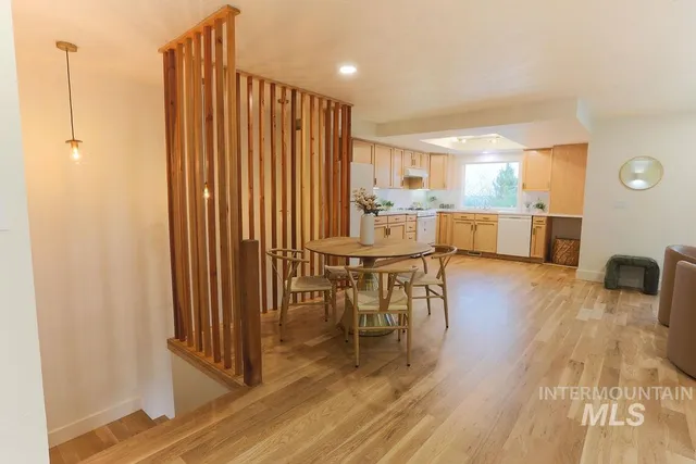 $454,900 | 4756 Bitterbrush Drive, Boise, ID 83703