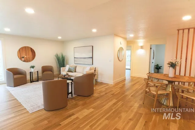 $454,900 | 4756 Bitterbrush Drive, Boise, ID 83703