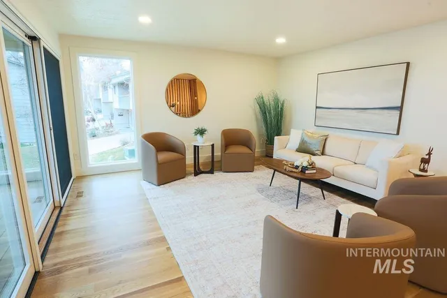 $454,900 | 4756 Bitterbrush Drive, Boise, ID 83703