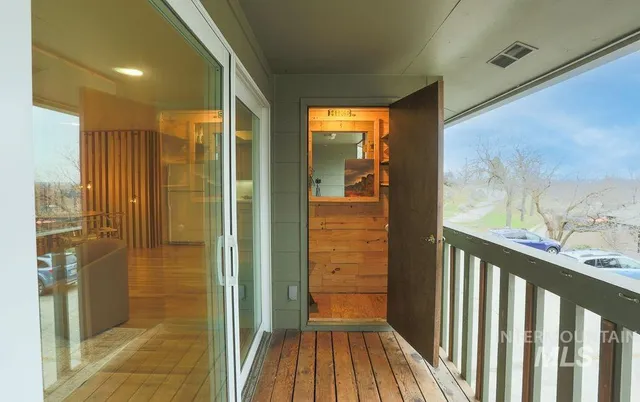 $454,900 | 4756 Bitterbrush Drive, Boise, ID 83703