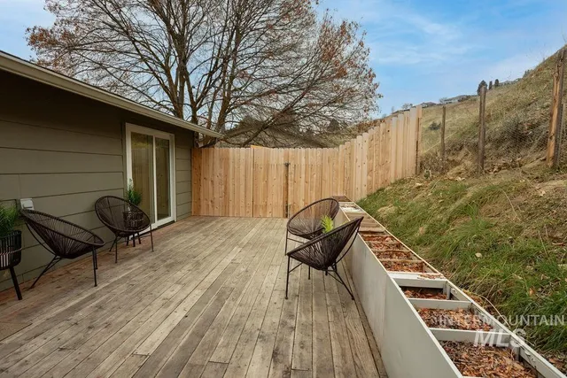 $454,900 | 4756 Bitterbrush Drive, Boise, ID 83703