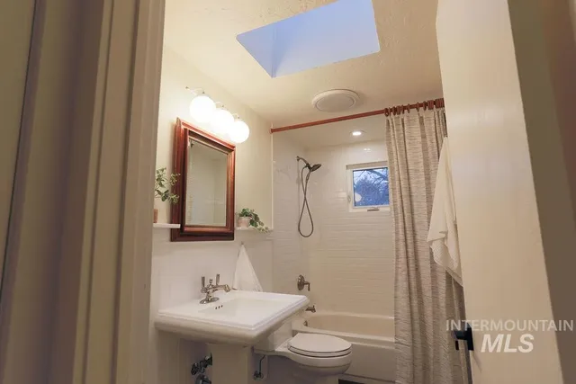 $454,900 | 4756 Bitterbrush Drive, Boise, ID 83703