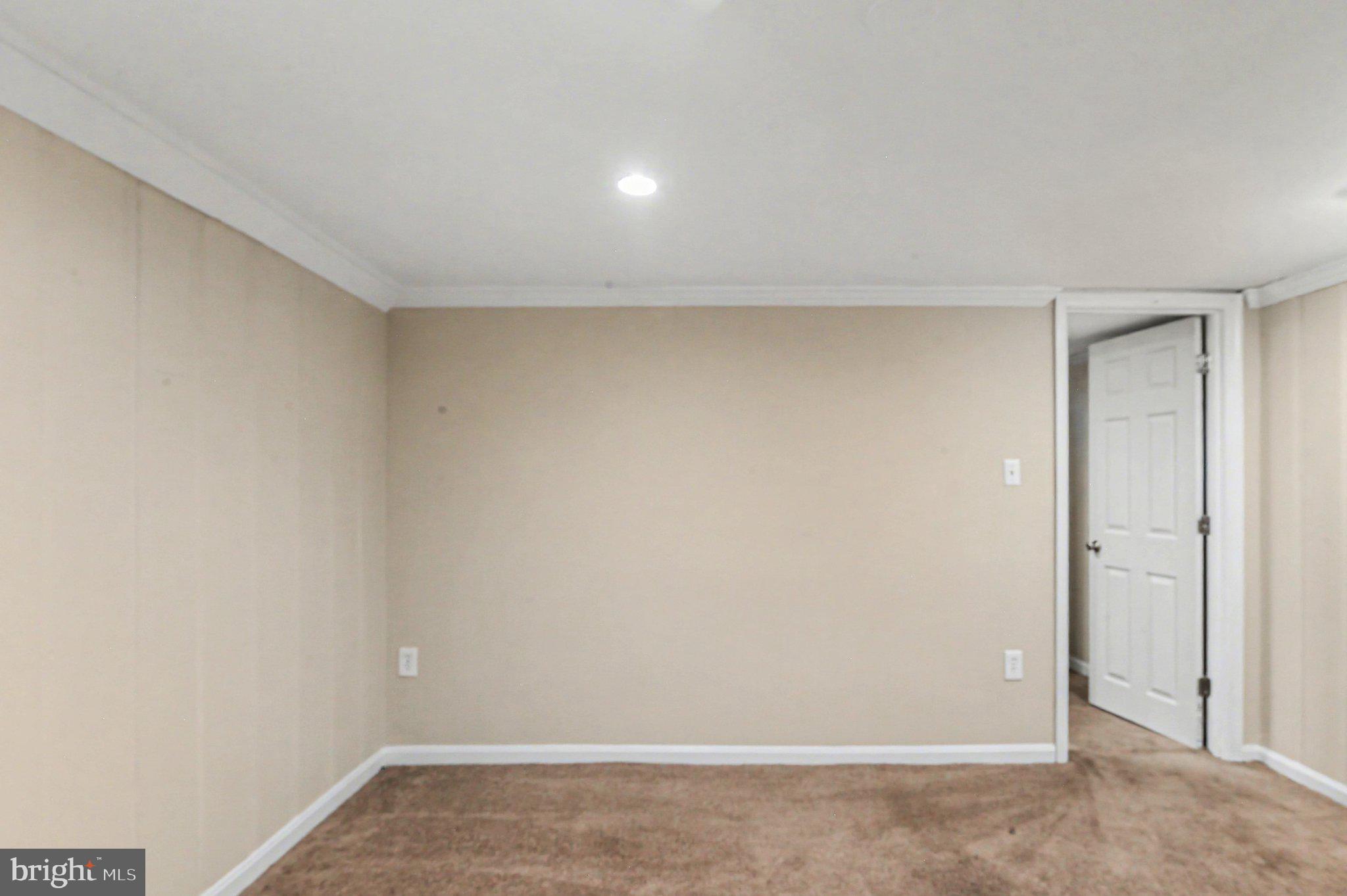 3418 East Baltimore Street Baltimore, MD 21224 - Photo 30 of 40 a view of small space