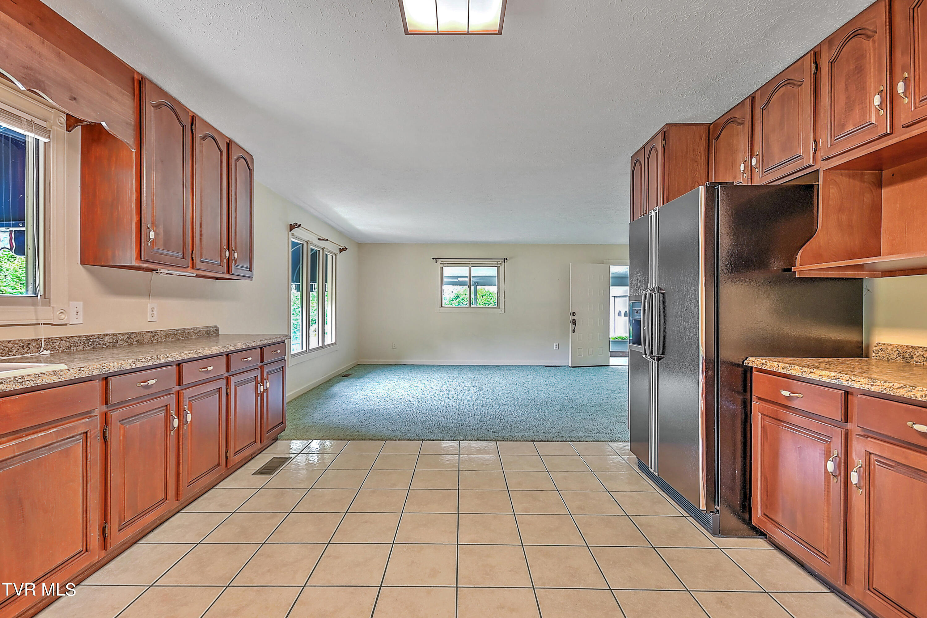 237 Edgefield Road Piney Flats, TN 37686 - Photo 11 of 69 237 Edgefield MD-10