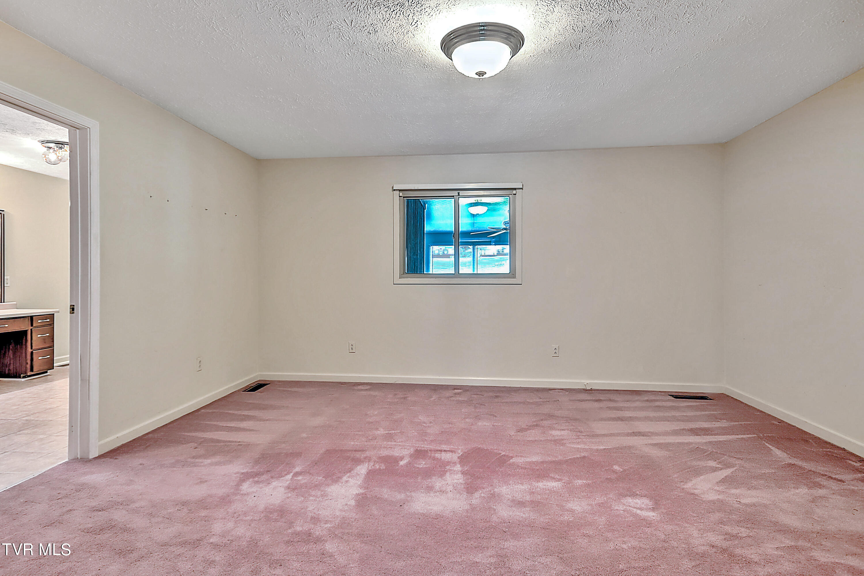 237 Edgefield Road Piney Flats, TN 37686 - Photo 19 of 69 237 Edgefield MD-18