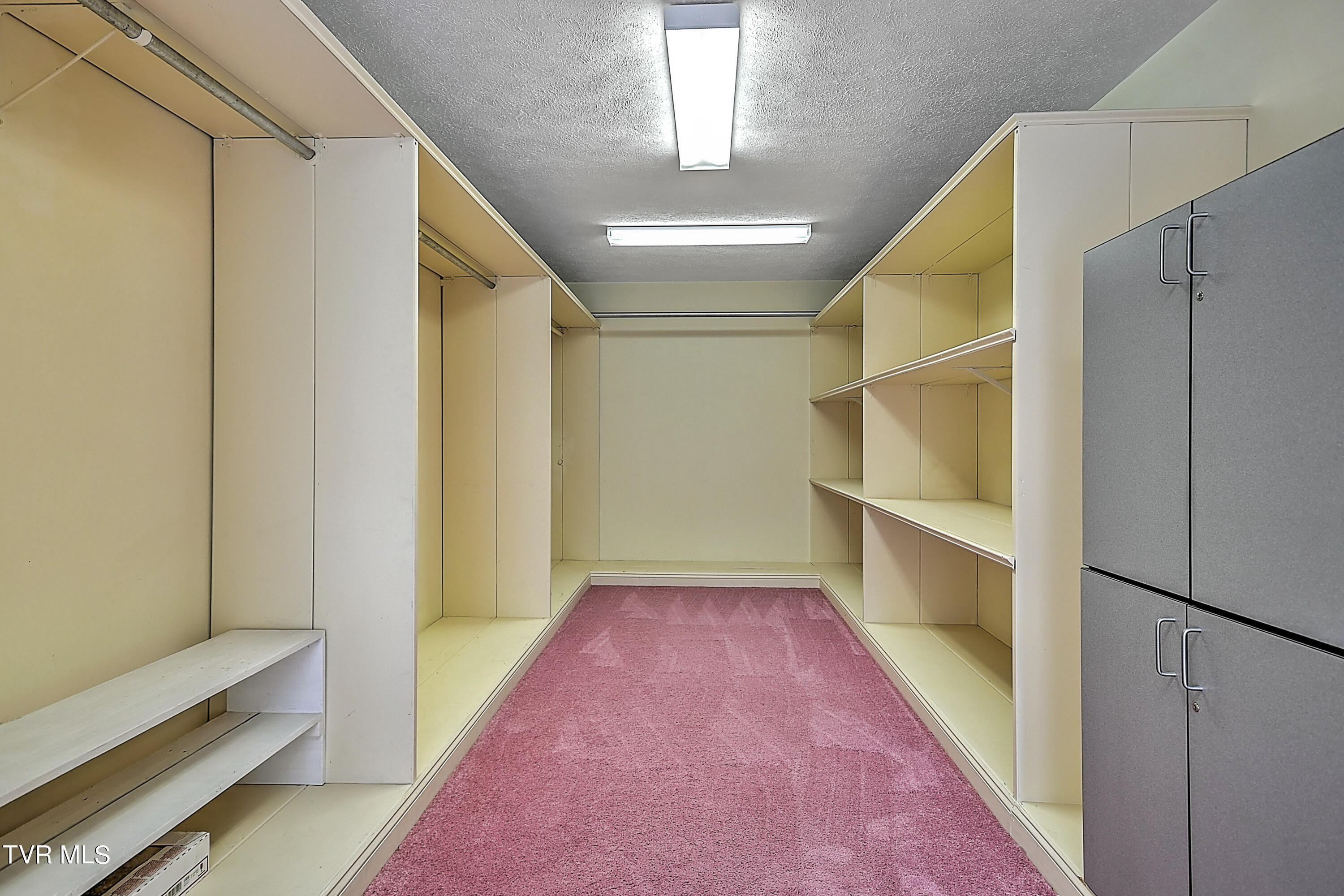 237 Edgefield Road Piney Flats, TN 37686 - Photo 26 of 69 237 Edgefield MD-25