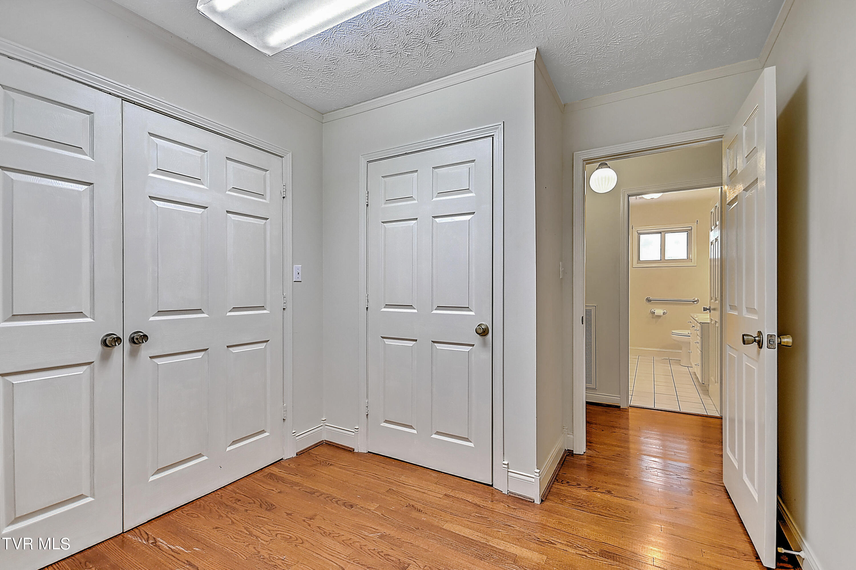 237 Edgefield Road Piney Flats, TN 37686 - Photo 34 of 69 237 Edgefield MD-33