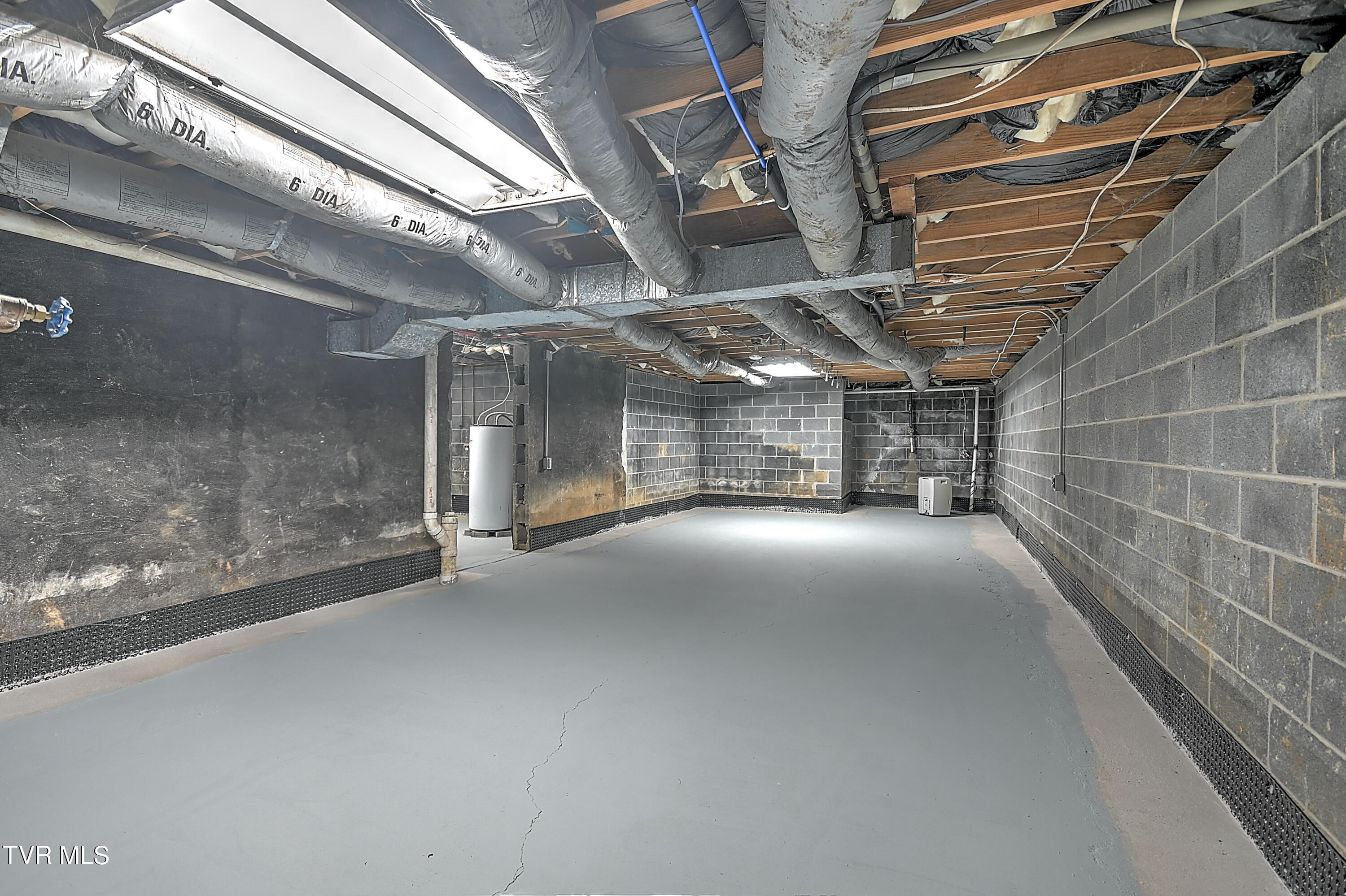 237 Edgefield Road Piney Flats, TN 37686 - Photo 45 of 69 237 Edgefield MD-44