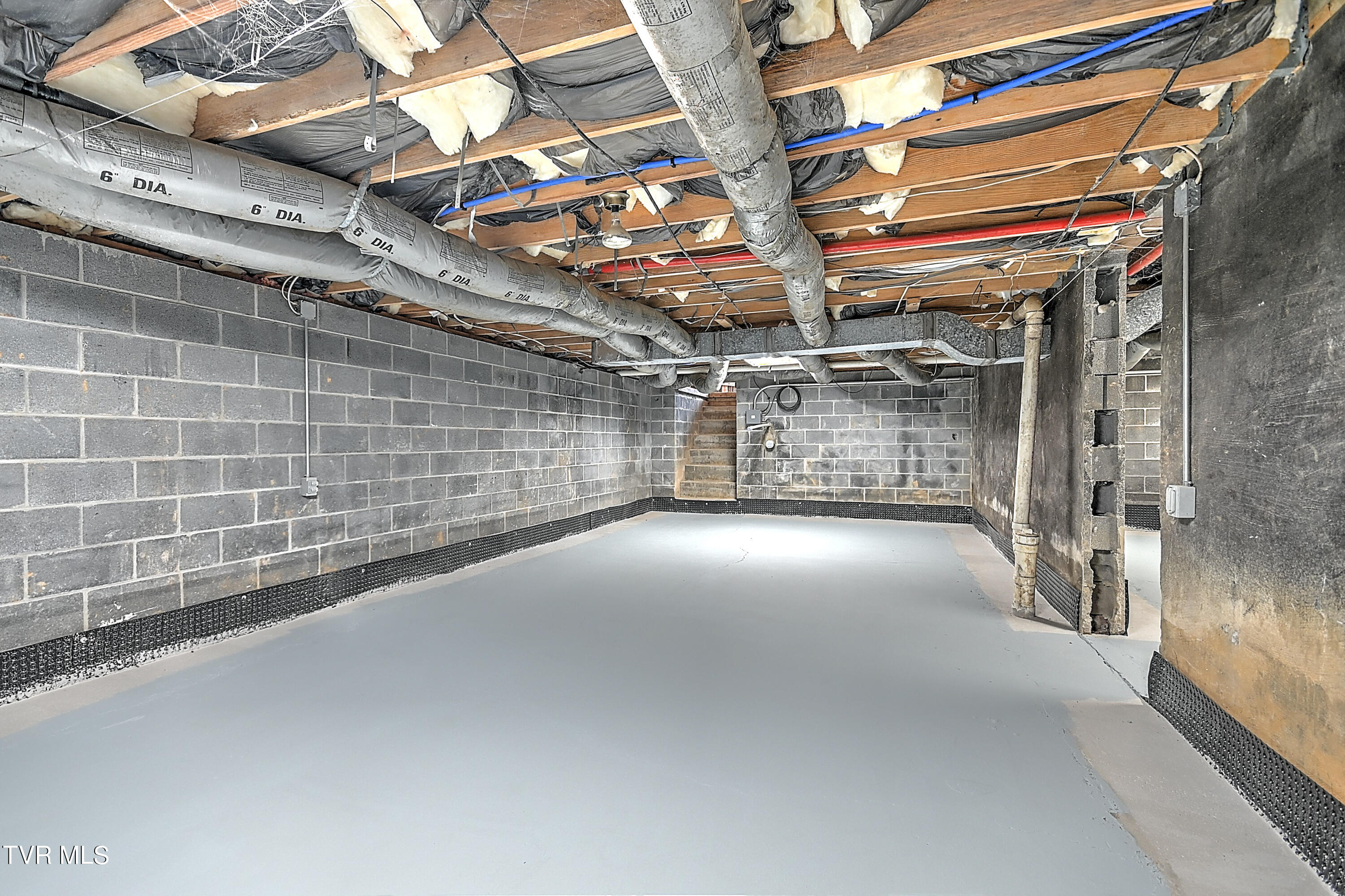 237 Edgefield Road Piney Flats, TN 37686 - Photo 46 of 69 237 Edgefield MD-45