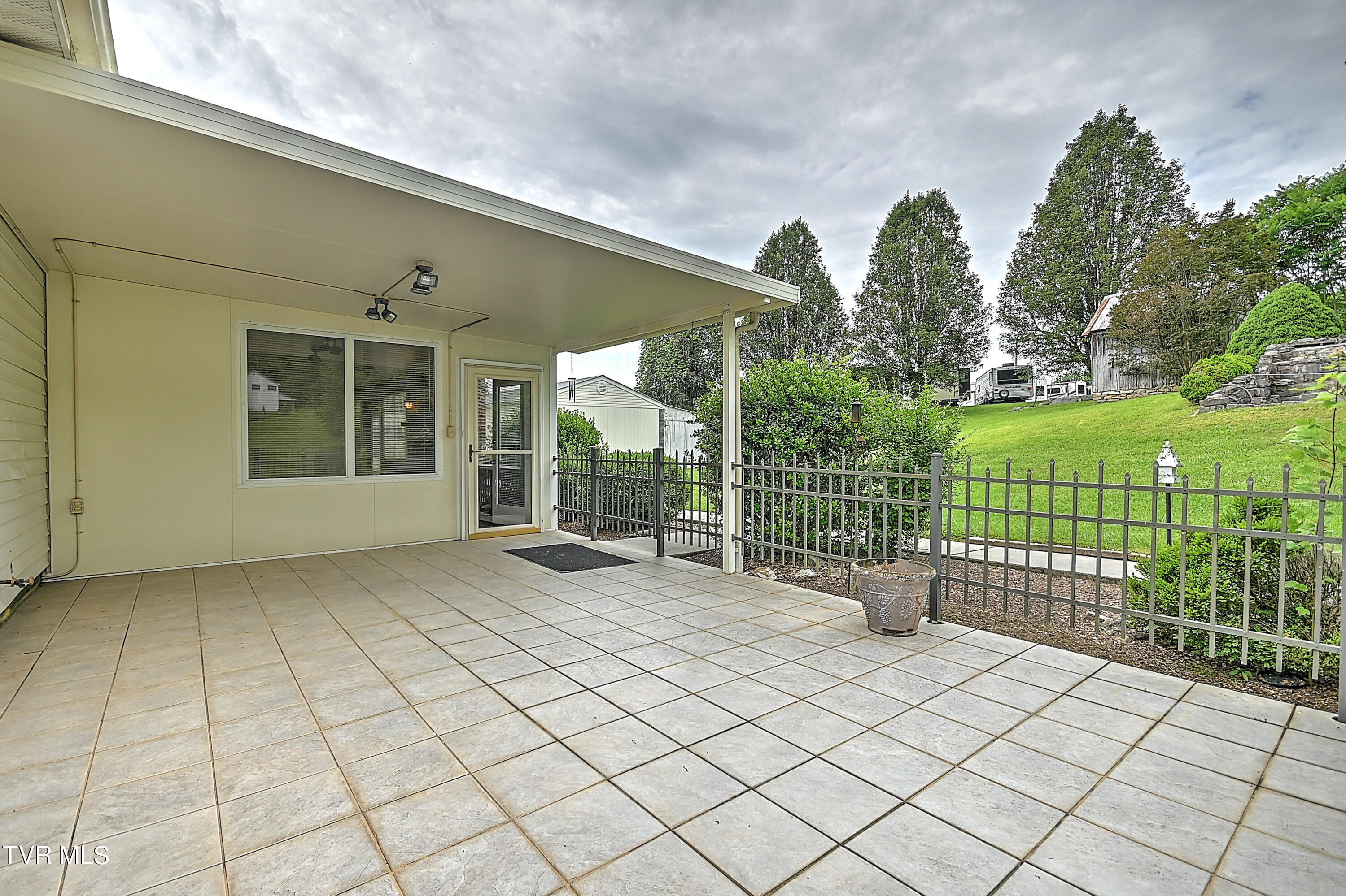 237 Edgefield Road Piney Flats, TN 37686 - Photo 50 of 69 237 Edgefield MD-49