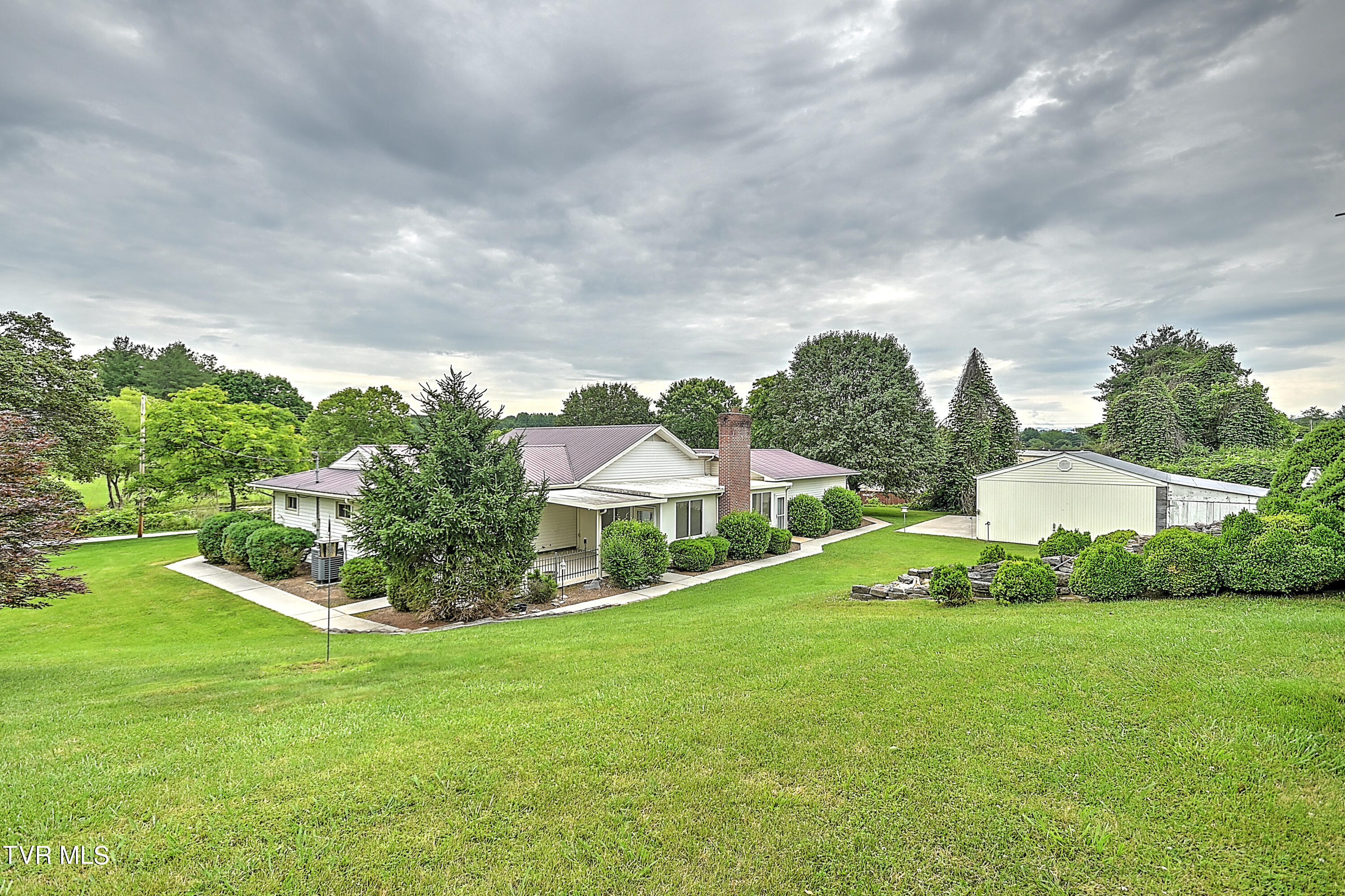 237 Edgefield Road Piney Flats, TN 37686 - Photo 62 of 69 237 Edgefield MD-61