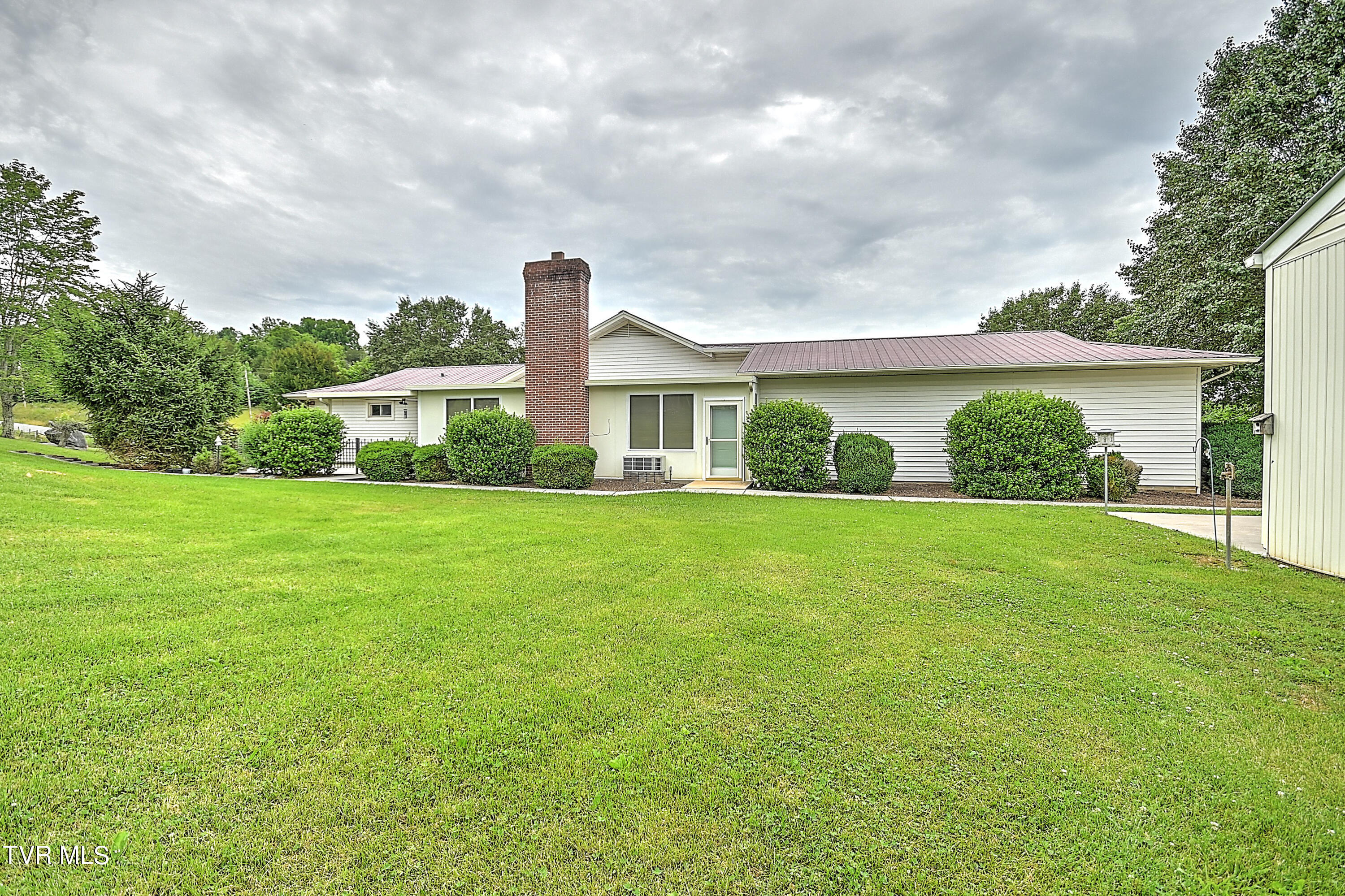 237 Edgefield Road Piney Flats, TN 37686 - Photo 67 of 69 237 Edgefield MD-66