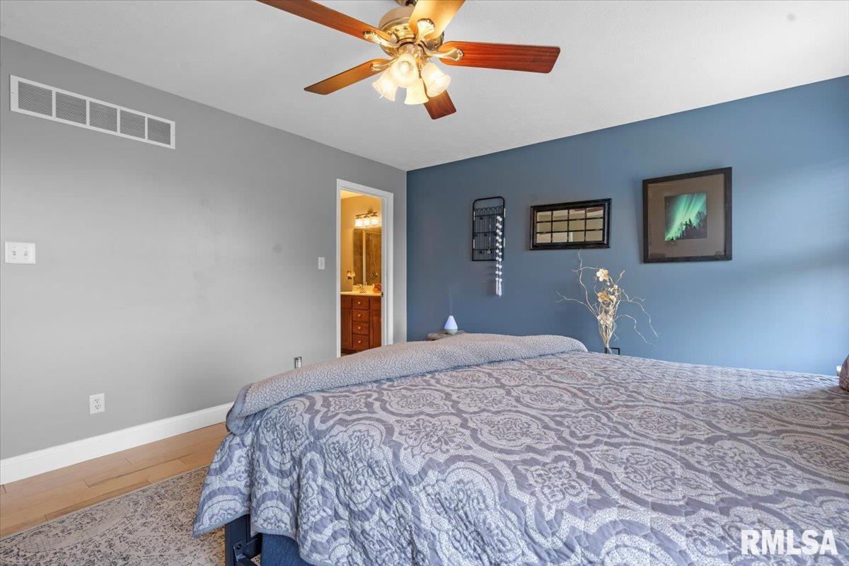 2704 Buckskin Trail Springfield, IL 62711 - Photo 14 of 40