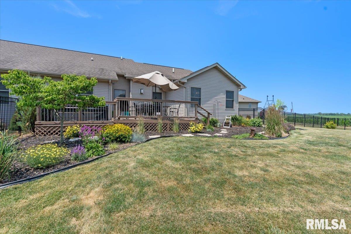 2704 Buckskin Trail Springfield, IL 62711 - Photo 37 of 40