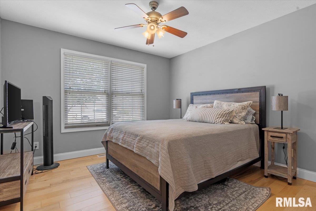 2704 Buckskin Trail Springfield, IL 62711 - Photo 9 of 40