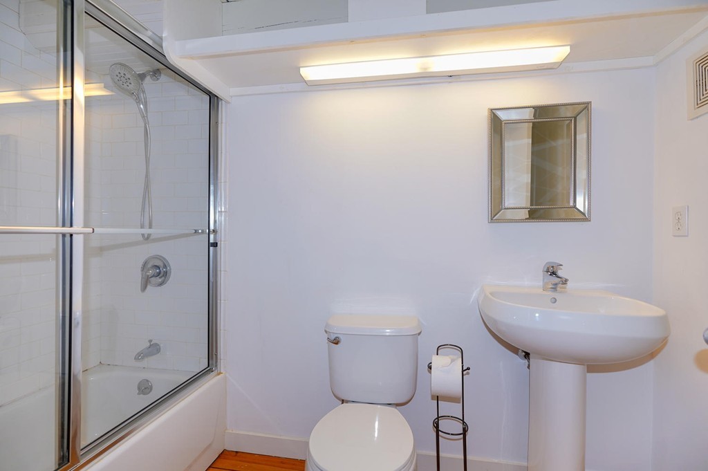 1 Aberdeen Way, Unit 109 Cambridge, MA 02138 - Photo 14 of 22
