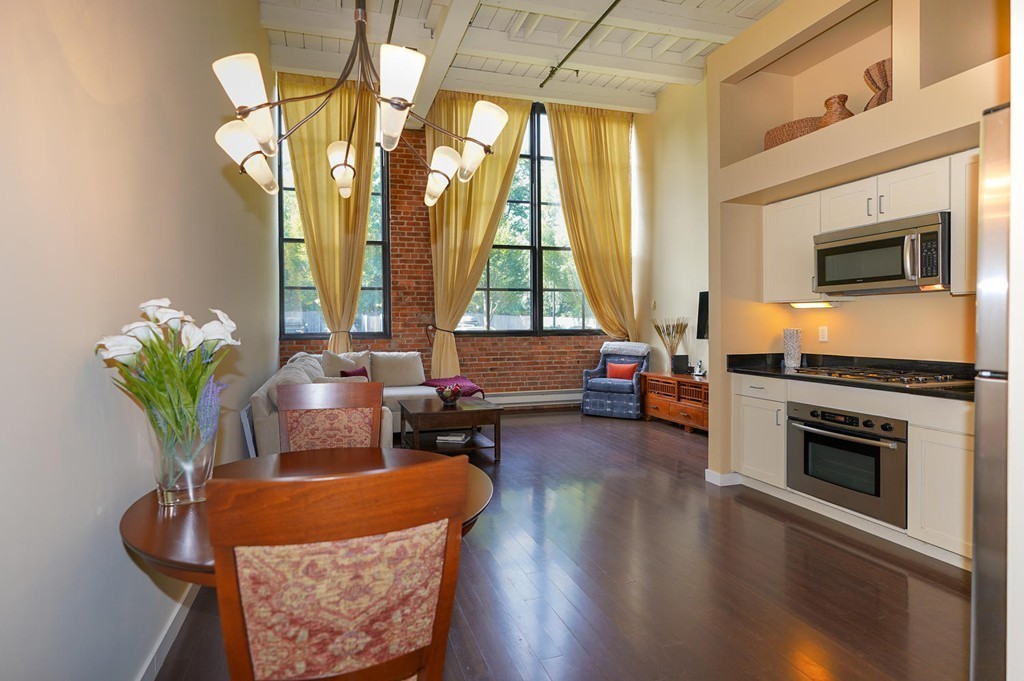 1 Aberdeen Way, Unit 109 Cambridge, MA 02138 - Photo 3 of 22