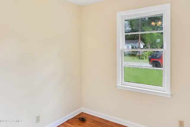 $1,475 | 2912 Third Street, Beaufort, SC 29902