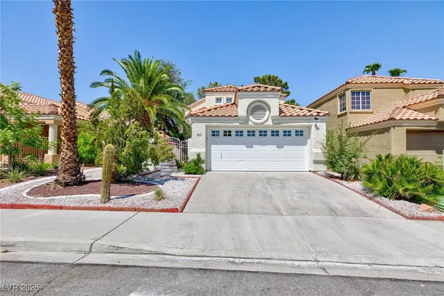 $2,599 | 1805 Derbyshire Drive, Las Vegas, NV 89117