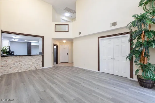 $2,599 | 1805 Derbyshire Drive, Las Vegas, NV 89117