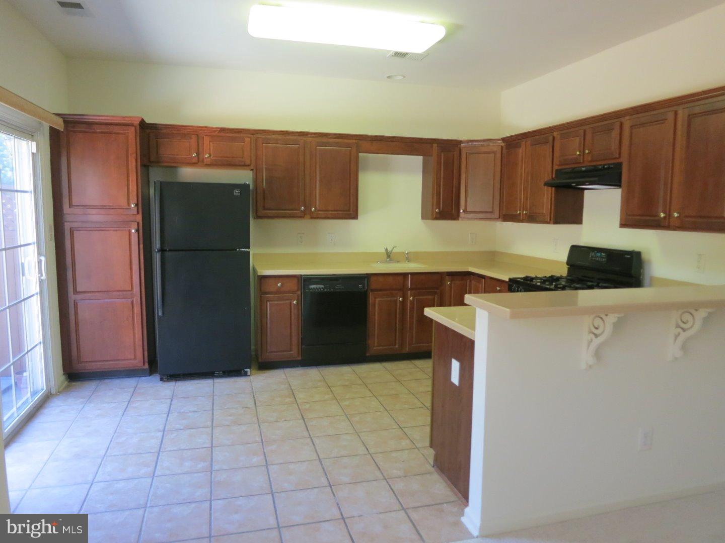 30 Warwick Road Princeton Junction, NJ 08550 - Photo 5 of 14 Kitchen