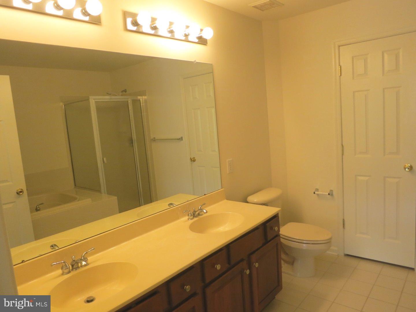 30 Warwick Road Princeton Junction, NJ 08550 - Photo 9 of 14 Master Bathroom