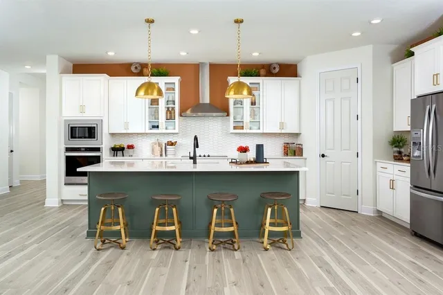 $739,990 | 31363 Westbury Ests Avenue, Wesley Chapel, FL 33545