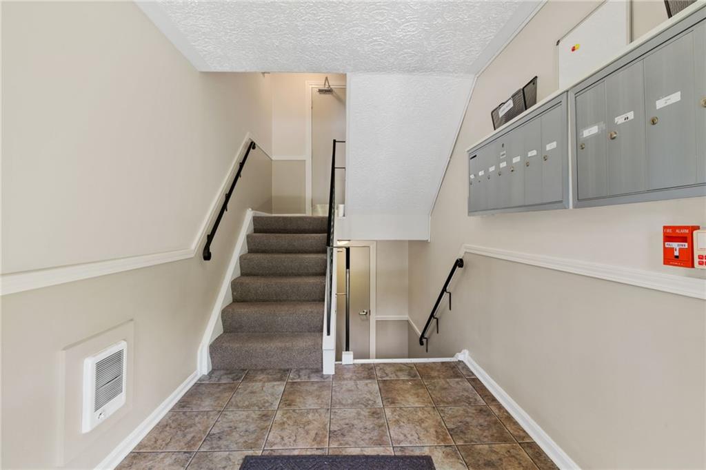 300 Gilkeson Road, Unit 10B Pittsburgh, PA 15228 - Photo 4 of 31 a view of entryway and hall