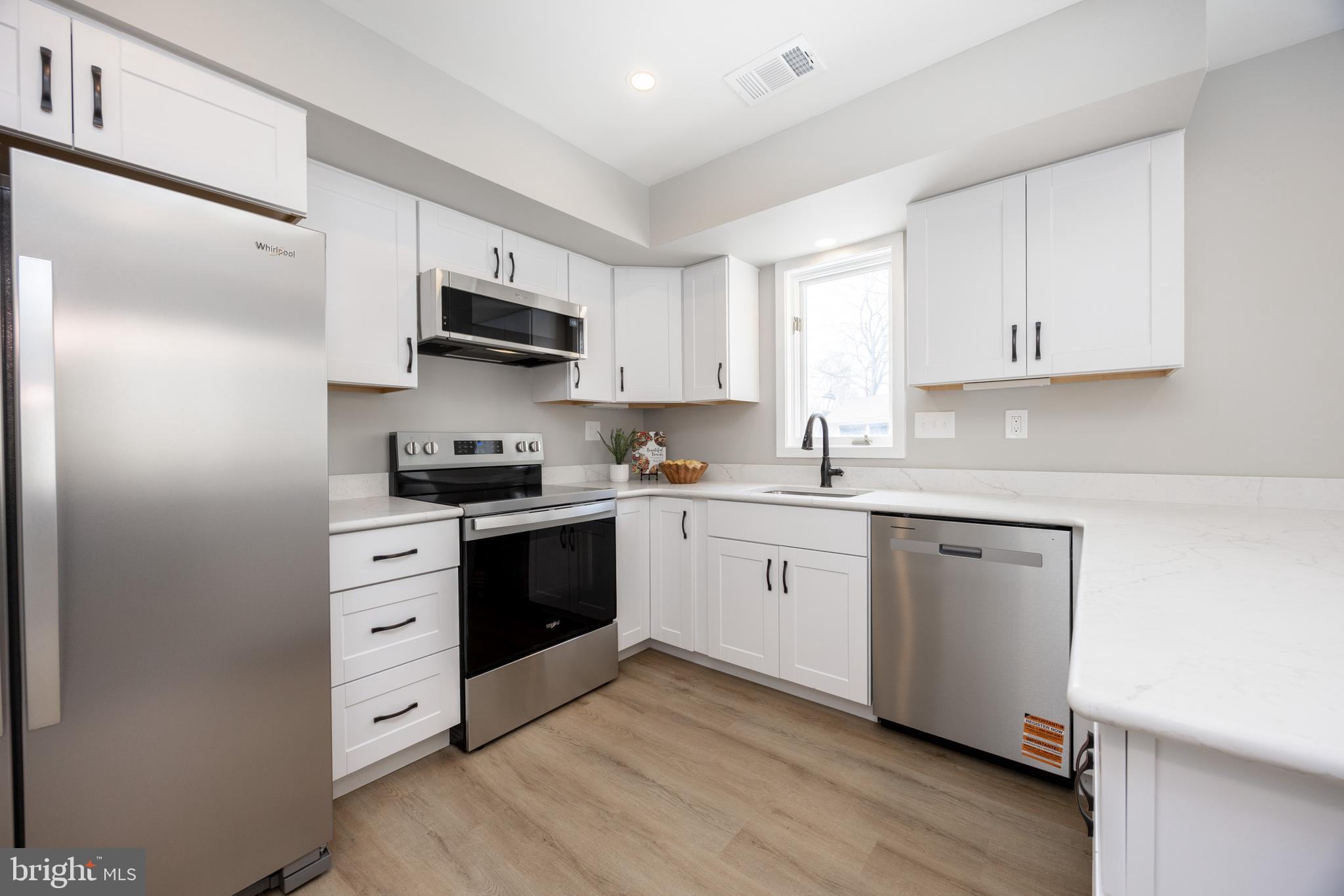 282 Devon Way, Unit 282 West Chester, PA 19380 - Photo 12 of 62