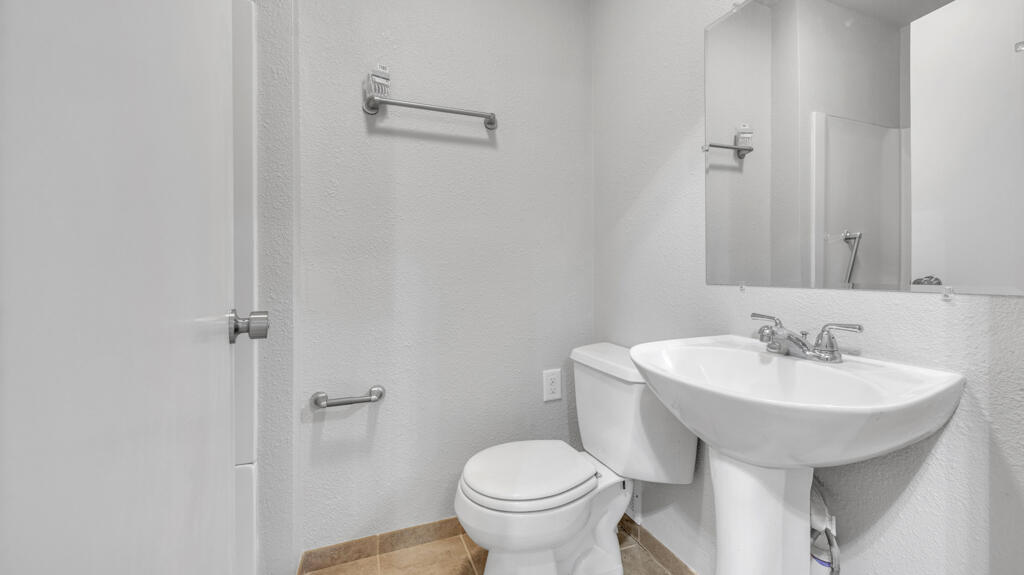 N302 County Road I Sherman, WI 53075 - Photo 21 of 33 LL Bathroom 2