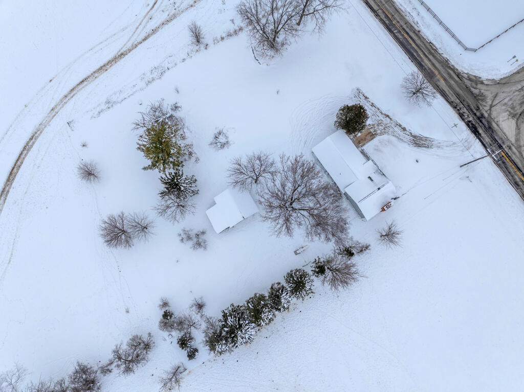 N302 County Road I Sherman, WI 53075 - Photo 28 of 33 Birdseye Aerial